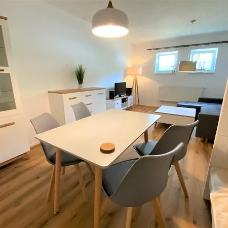 Ferienhaus Ruegenliebe 02 شقة Granitzhof